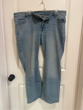 16 Short Old Navy Women's Light Blue Boot Cut Jeans